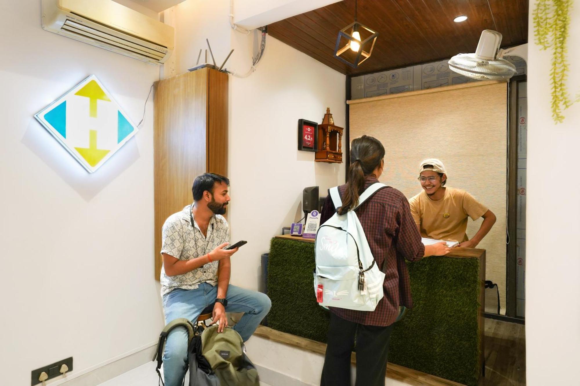 Hide-In Hostel Delhi New Delhi Exterior photo
